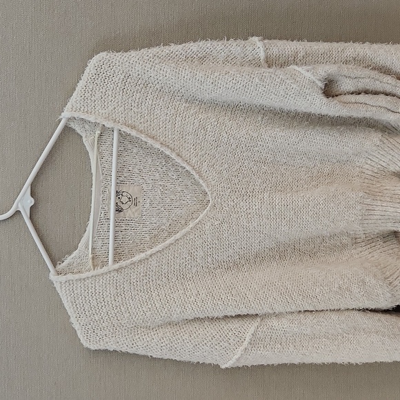 We The Free Theo Sweater Size Small - Picture 3 of 15